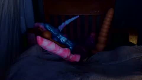 Snapshot of shakespeareisahomie chatting on October 12, 12:42 am shakespeareisahomie online show from October 12, 12:42 am