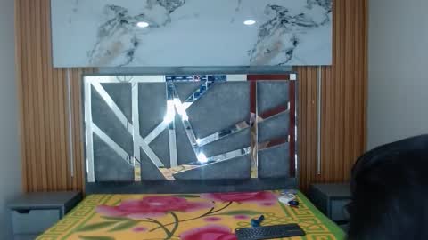 shakirajackson202cl online show from September 29, 11:15 am