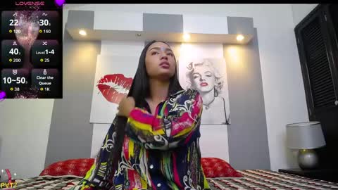 Snapshot of shakti_moumita chatting on April 4, 7:22 pm Shakti online show from April 4, 7:22 pm