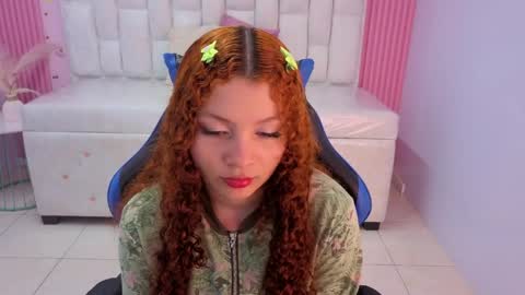 Snapshot of shalon_diaz_sub chatting on April 15, 1:18 pm Shalon online show from April 15, 1:18 pm