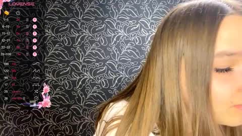 Iris online show from October 19, 9:04 pm