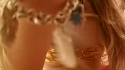 Snapshot of shampooprincess001 chatting on March 17, 9:18 pm shampooprincess001 online show from March 17, 9:18 pm