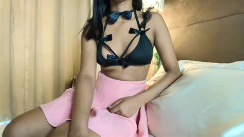 Shanaya Kappor online show from May 17, 5:38 am