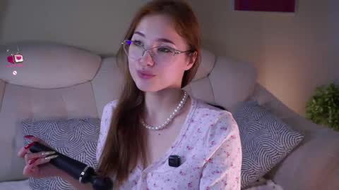 Snapshot of shandrahoner chatting on May 10, 11:48 am Liza online show from May 10, 11:48 am
