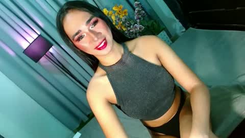 MISS SHANE online show from January 2, 12:13 pm