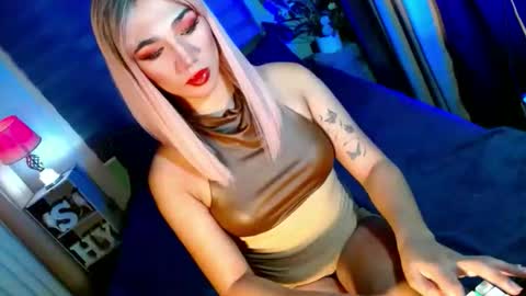 MISS SHANE online show from October 3, 7:22 pm