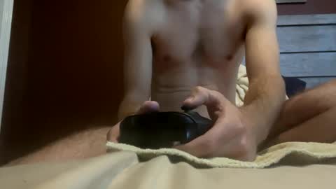 Snapshot of shaneconn1509 chatting on December 5, 9:17 pm ShaneConn online show from December 5, 9:17 pm