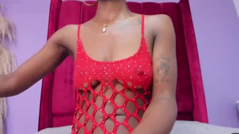 Snapshot of shanelle7 chatting on May 23, 1:37 pm shanelle7 online show from May 23, 1:37 pm