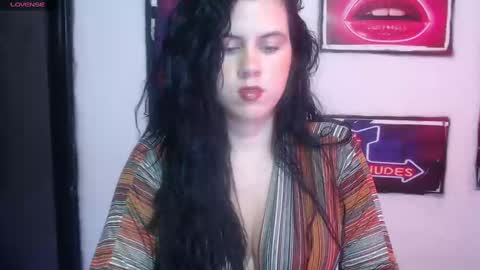 Shanell Moore online show from January 30, 3:08 pm