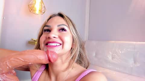 Shanell  online show from December 29, 2:38 am