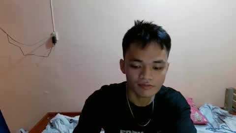 Snapshot of shanelo chatting on February 7, 3:30 pm Dylan online show from February 7, 3:30 pm