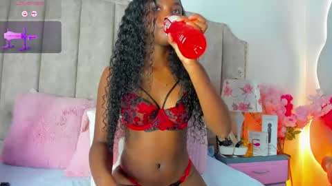 Shanel online show from May 5, 2:03 pm
