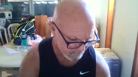 shaneo781570 online show from May 8, 5:46 am