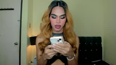 shanexx online show from May 16, 6:50 pm