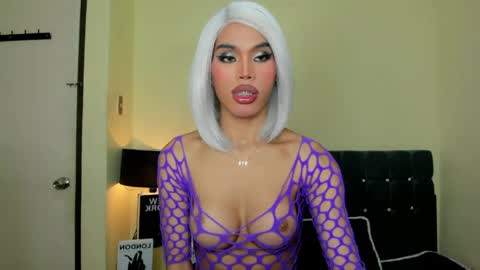 shanexx online show from May 19, 6:47 pm