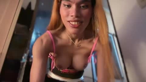 shanexx online show from May 26, 7:43 pm