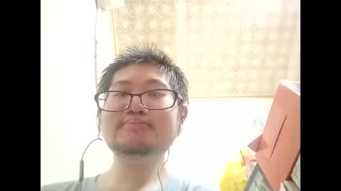 Snapshot of shangzheli chatting on April 13, 10:48 pm shangzheli online show from April 13, 10:48 pm