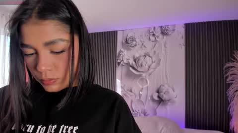 Snapshot of shaniadaniels chatting on March 20, 9:41 pm ShaniaDaniels online show from March 20, 9:41 pm