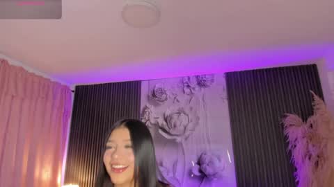 Snapshot of shaniadaniels chatting on May 2, 10:48 pm ShaniaDaniels online show from May 2, 10:48 pm