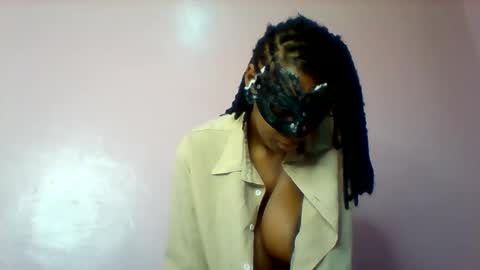 shanizz online show from February 17, 6:47 pm