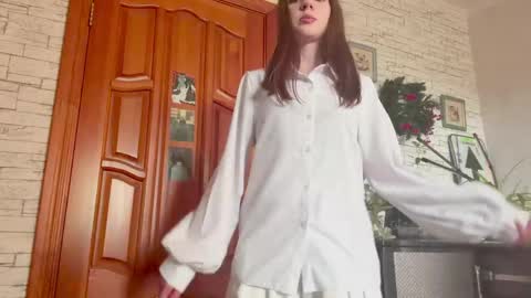 Elina online show from May 23, 12:31 pm
