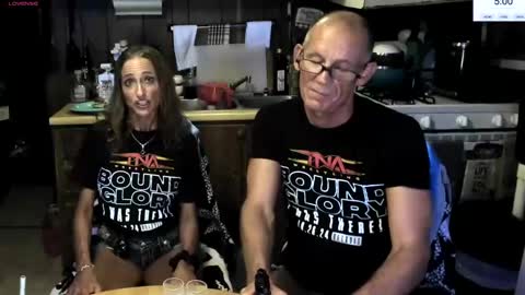 Snapshot of shannahand420 chatting on January 16, 3:02 am ShanNikki420 online show from January 16, 3:02 am