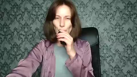 Shannen online show from December 3, 12:03 pm