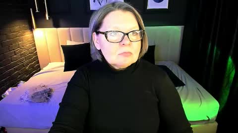 Shannon online show from February 11, 1:05 pm