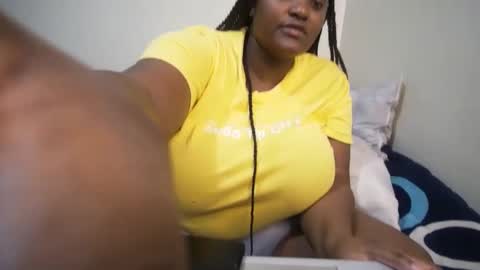 Snapshot of shanny_123 chatting on April 12, 1:05 pm shanny_123 online show from April 12, 1:05 pm