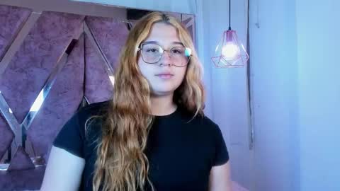 shantal online show from February 5, 9:19 pm