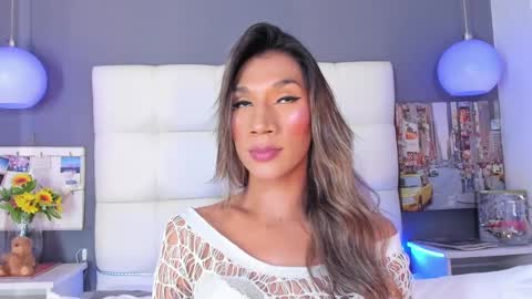 Snapshot of shantal_ferrer3 chatting on December 26, 2:37 pm shantal_ferrer3 online show from December 26, 2:37 pm