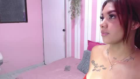 Snapshot of shantal_luw chatting on October 3, 7:22 pm shantal online show from October 3, 7:22 pm