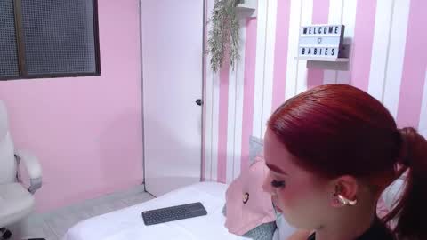 Snapshot of shantal_luw chatting on January 16, 8:02 pm shantal online show from January 16, 8:02 pm