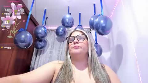 S H A N T A L  S M I T H online show from November 20, 3:50 am