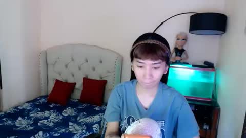 SHANTA FOX  s online show from March 14, 12:50 am