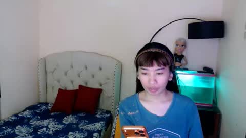 SHANTA FOX  s online show from March 23, 1:04 pm