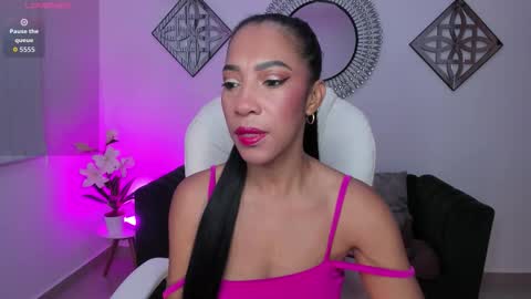 Shantall wills online show from December 23, 10:24 am