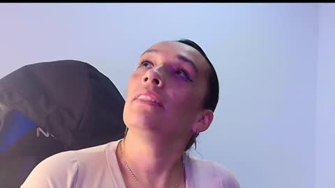 shantey online show from January 7, 7:38 pm