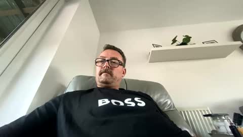 Sharksboy online show from October 5, 6:56 am