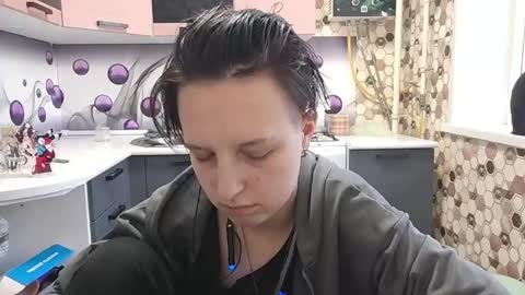 Snapshot of sharleenyodis chatting on June 7, 5:06 pm Sara online show from June 7, 5:06 pm