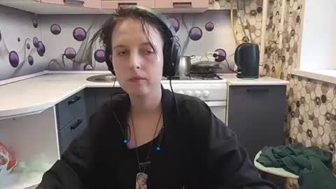 Snapshot of sharleenyodis chatting on June 28, 4:57 pm Sara online show from June 28, 4:57 pm
