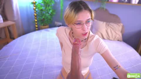 Sharli online show from May 11, 12:44 pm