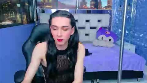 Snapshot of sharlon_ chatting on April 10, 12:54 pm Sharlond online show from April 10, 12:54 pm