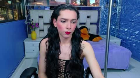 Snapshot of sharlon_ chatting on May 1, 12:54 pm Sharlond online show from May 1, 12:54 pm