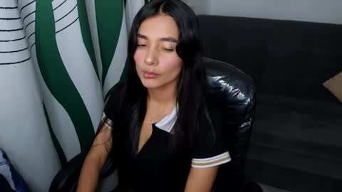 Snapshot of sharlott_pamela chatting on April 29, 2:15 am Pamela online show from April 29, 2:15 am