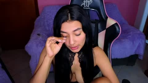 Snapshot of sharlott_pamela chatting on April 29, 2:21 pm Pamela online show from April 29, 2:21 pm