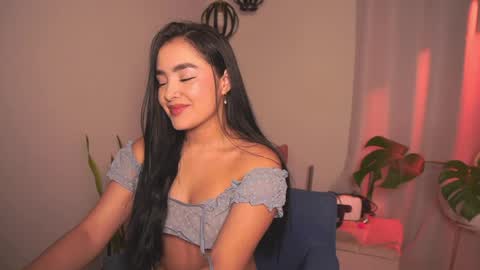 Sharlotte online show from April 27, 10:19 pm