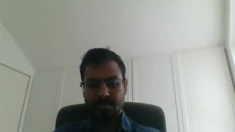 Snapshot of sharmamanxyz chatting on September 22, 11:34 am sharmamanxyz online show from September 22, 11:34 am