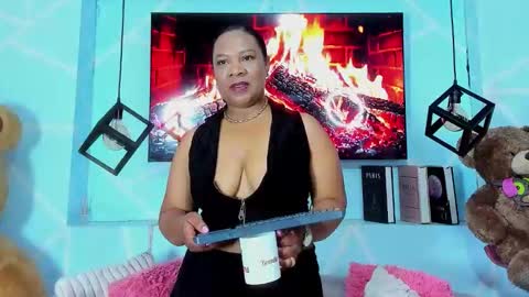 Snapshot of sharon_noa chatting on March 29, 11:21 am Sharon Noa online show from March 29, 11:21 am