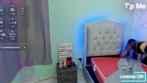 Snapshot of sharonblake5 chatting on May 9, 3:28 pm M A G N O online show from May 9, 3:28 pm